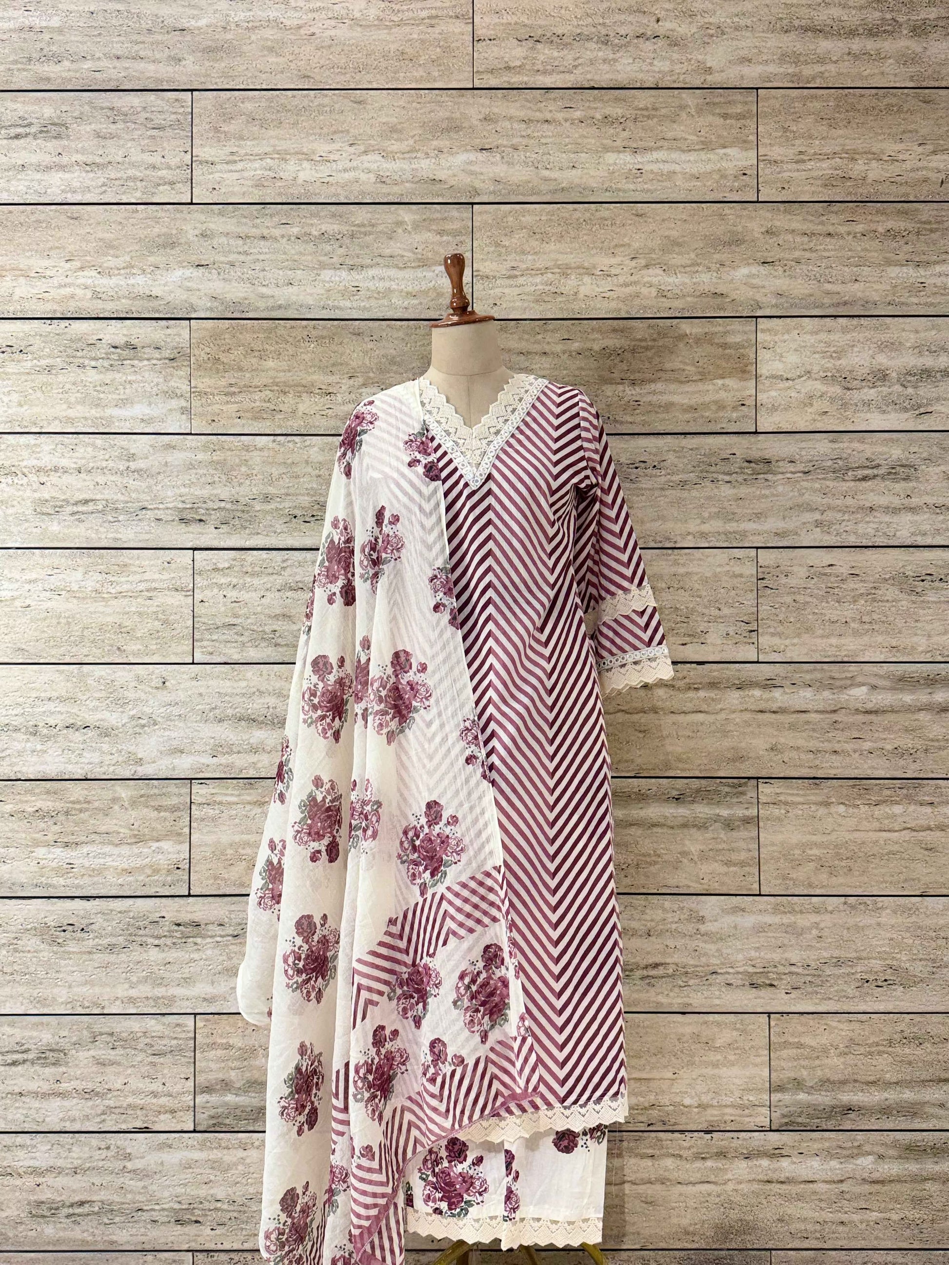 Zic Zac Print Pure Cotton Lace Work Dupatta Set
