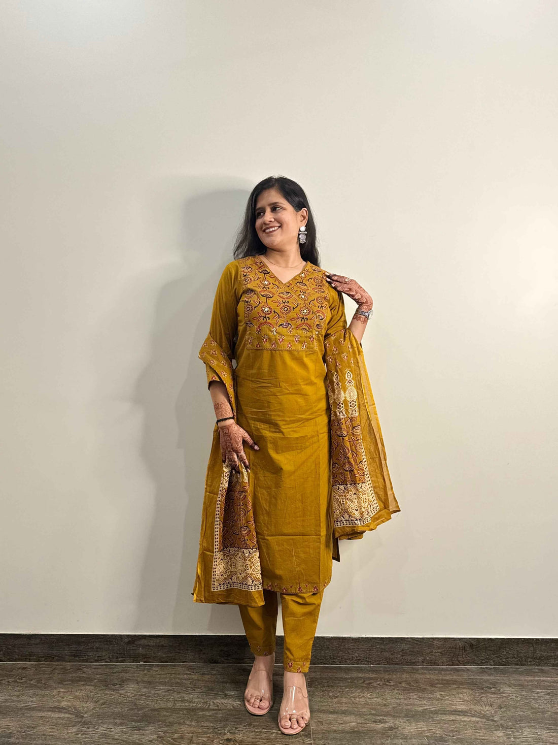 Pure Cotton V Neck Dupatta Set