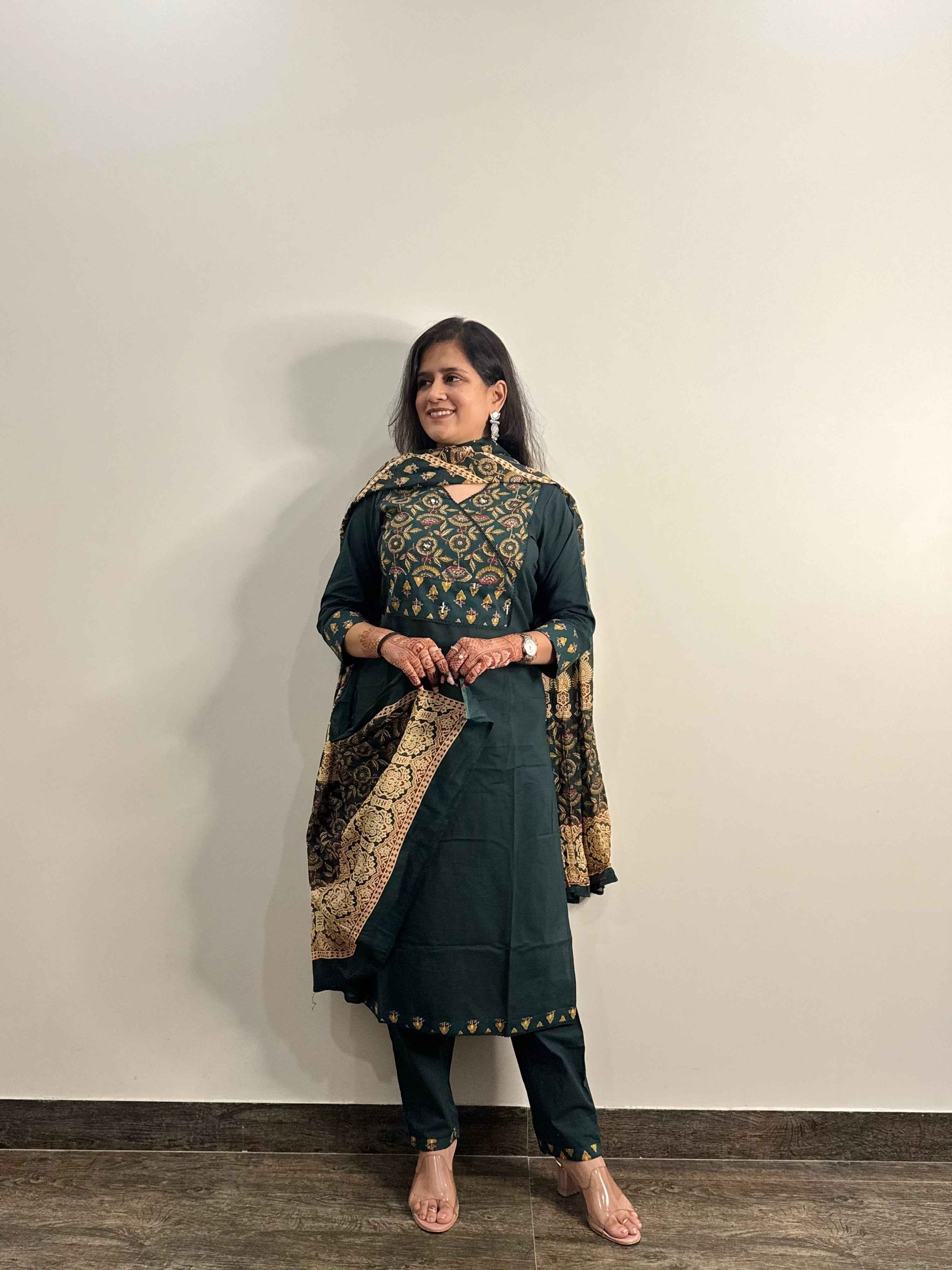Pure Cotton V Neck Dupatta Set