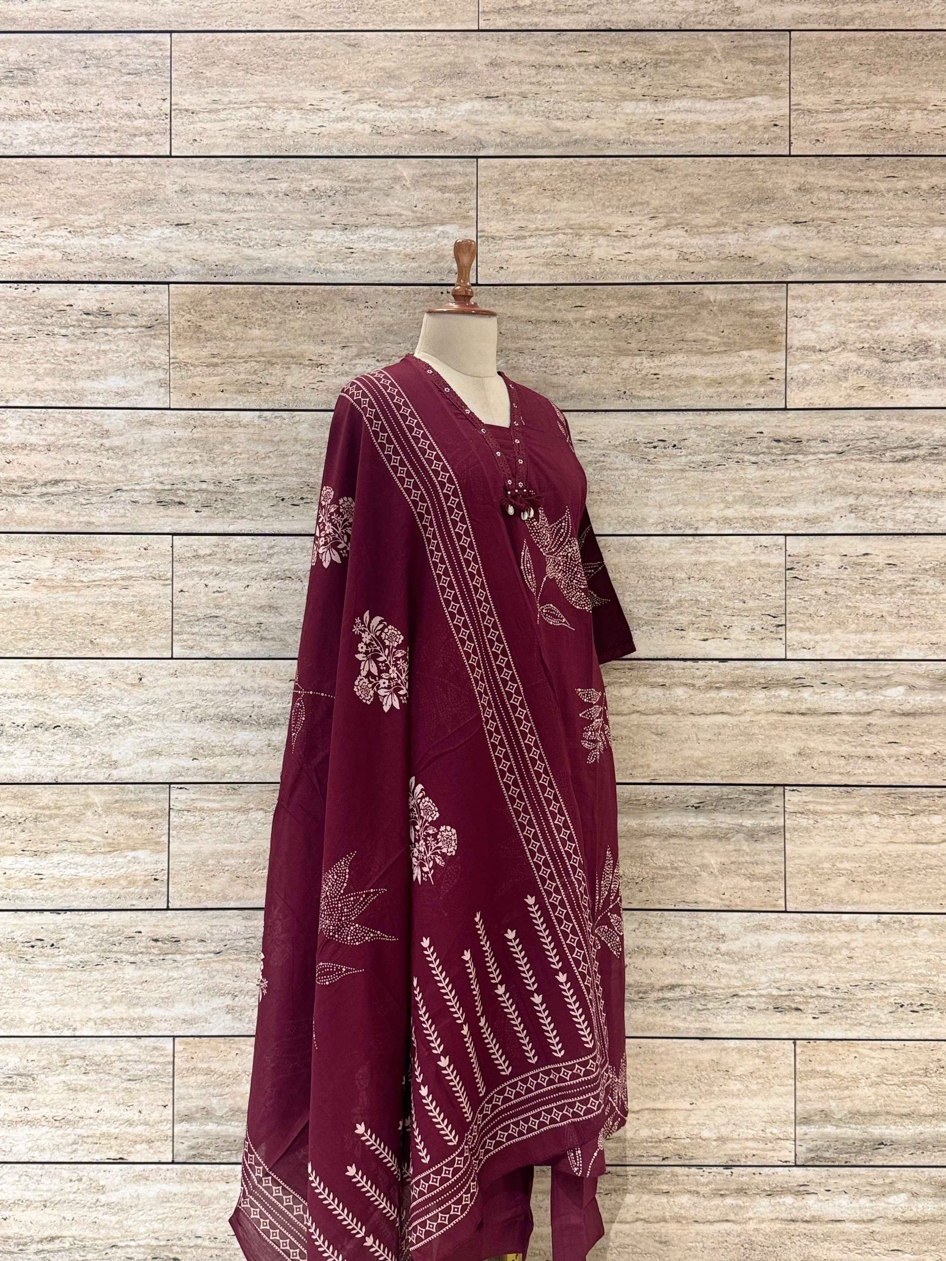 Hnad Block Pure Cotton Wine Shade Dupatta Set