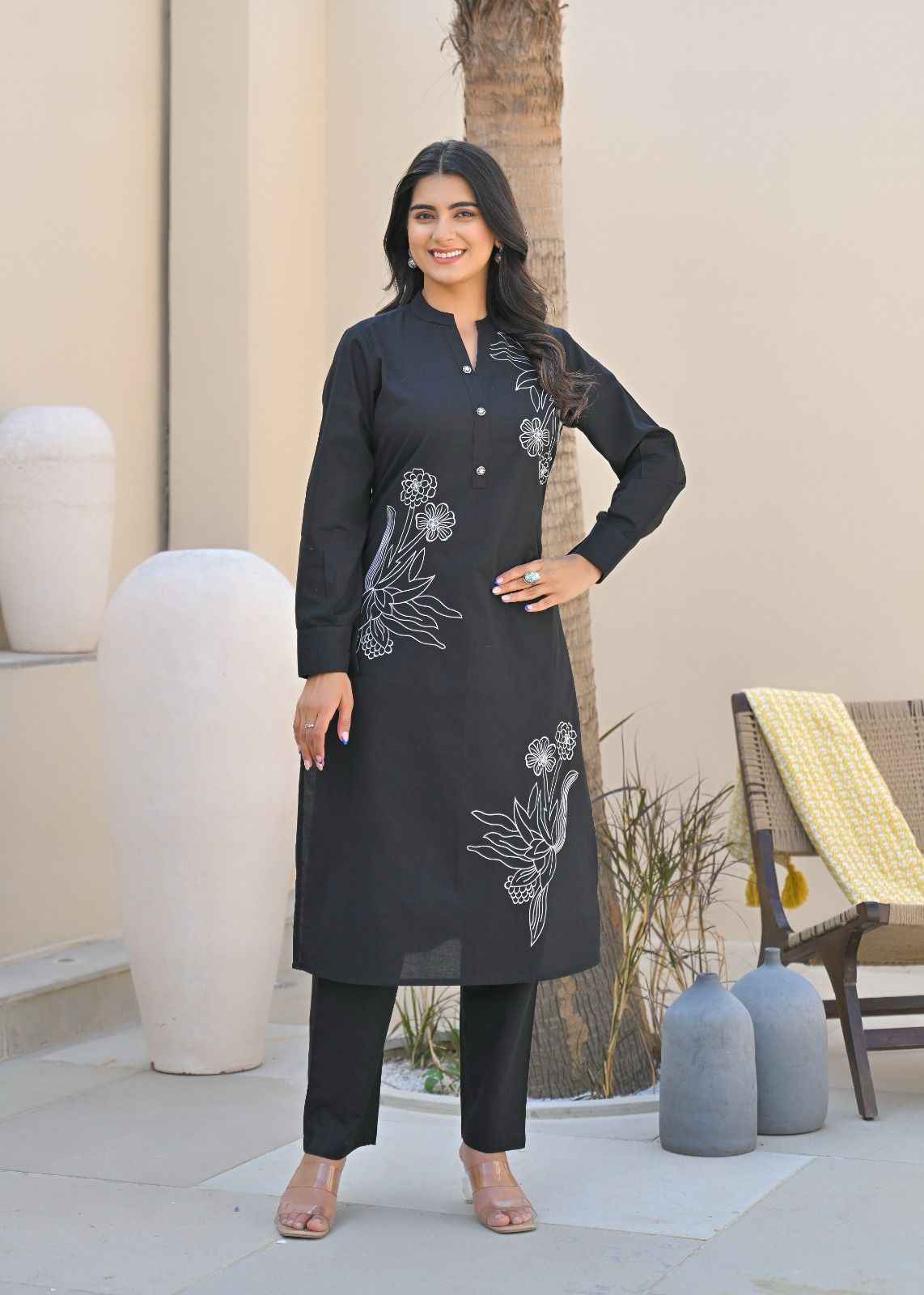 Embroidery Cotton pant set.