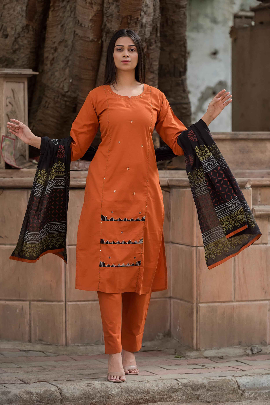 Applique Work Multicoloured Solid Base Cotton Dupatta Set CS078