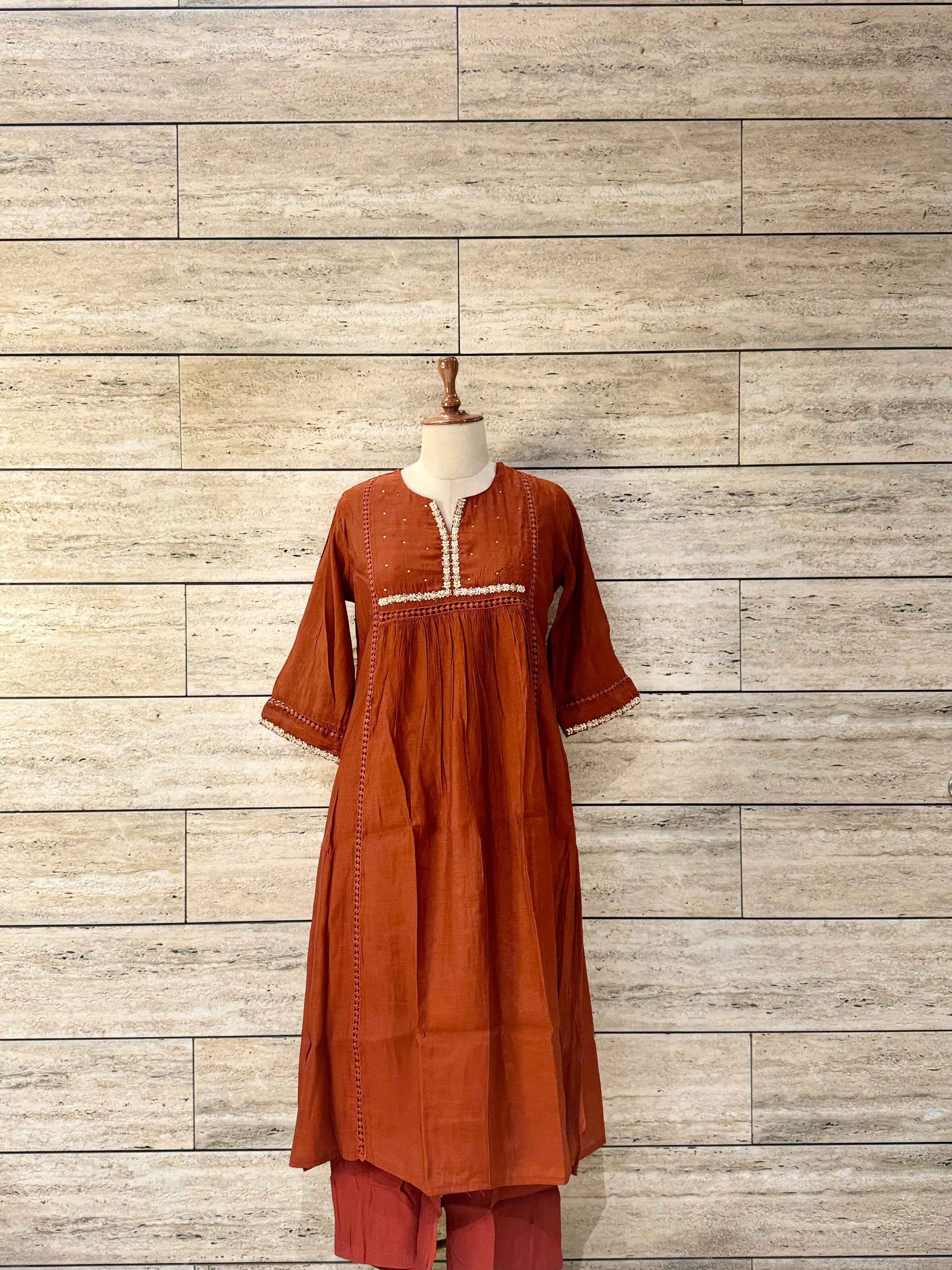 Pure mul chanderi Duppata set with embroidery