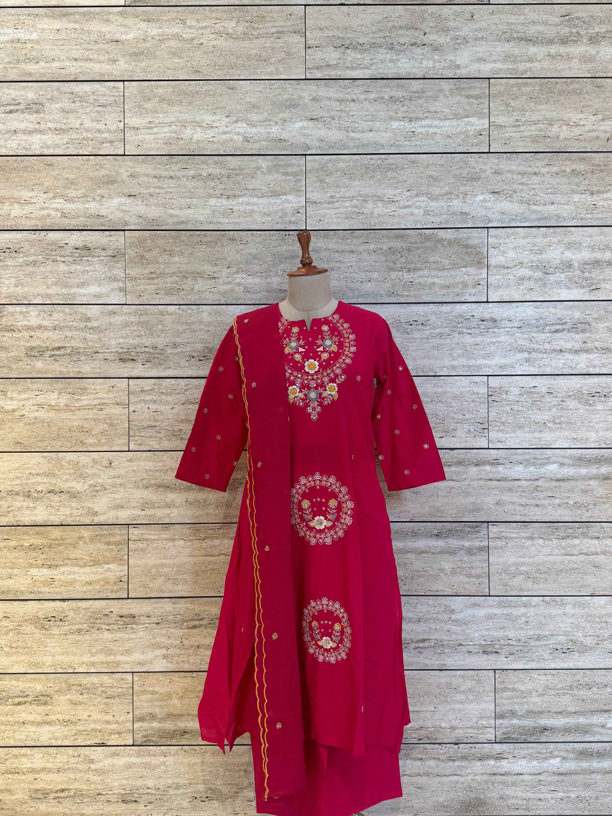 pure mul cotton with embroider dupatta set