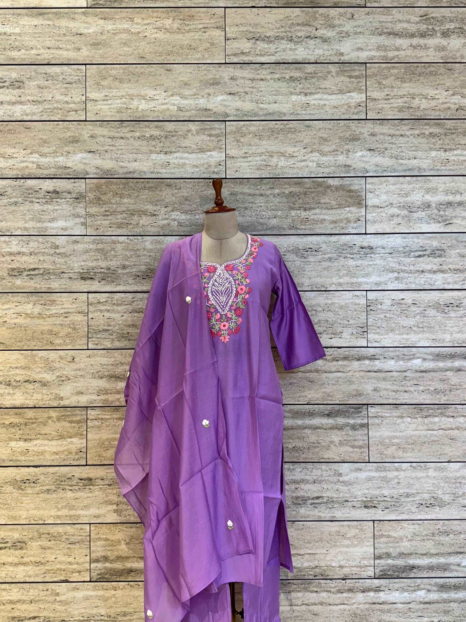Festive Wear Pure Muslin Dupatta Set With Embroidery MS007