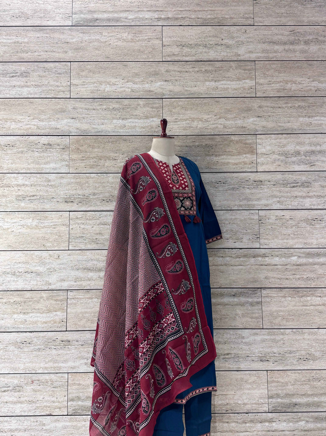 Cotton Three Piece Dupatta Set with Fancy Tussless Work- CS013 ( SALE ) (Copy)