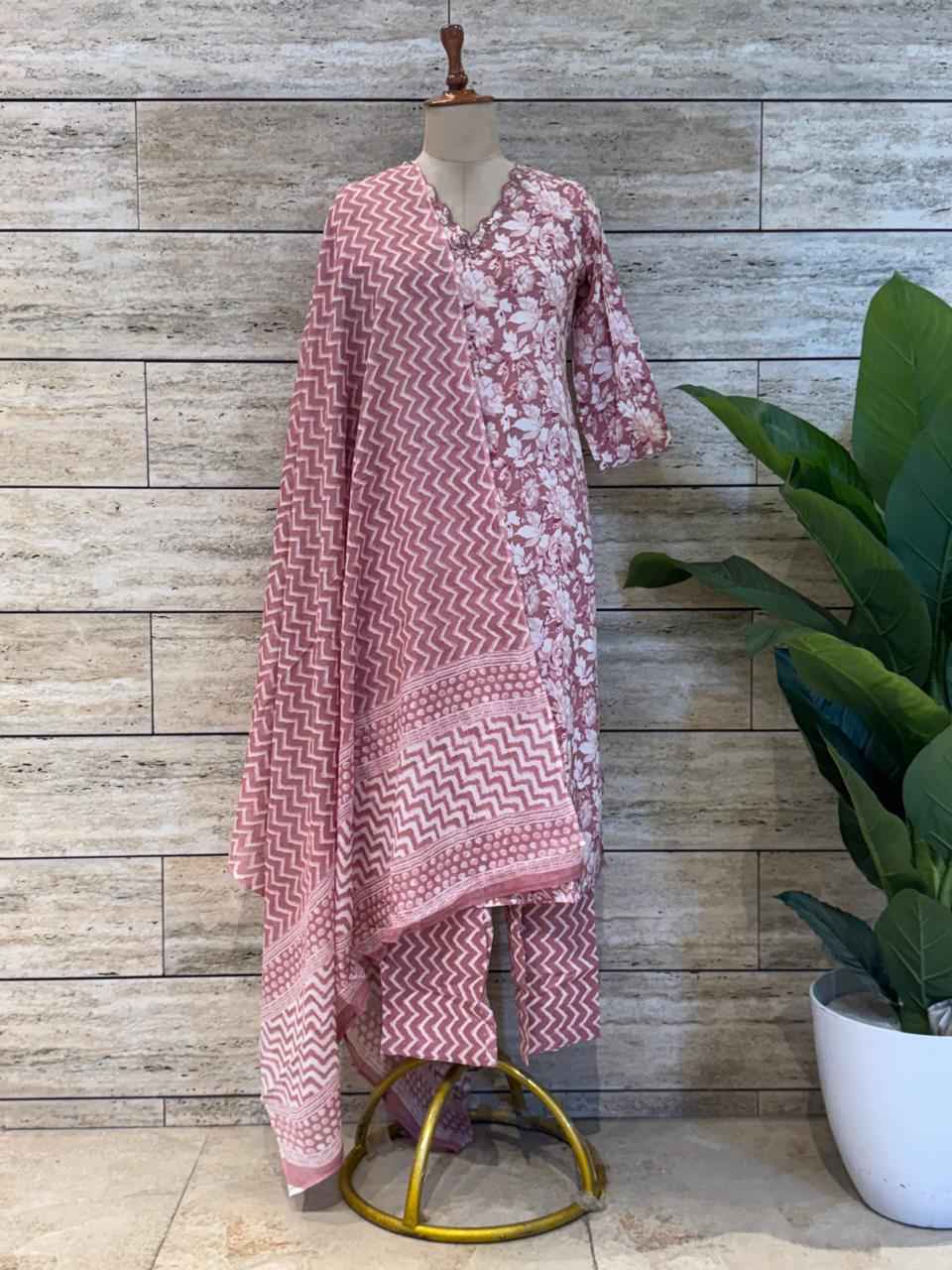 Pure Cotton Floral Print Straight Dupatta Set