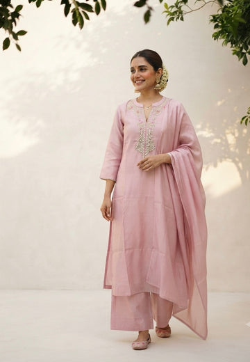 Chanderi Kurta With Handwork Gota Patti Work On Neck With Dupatta CHS019
