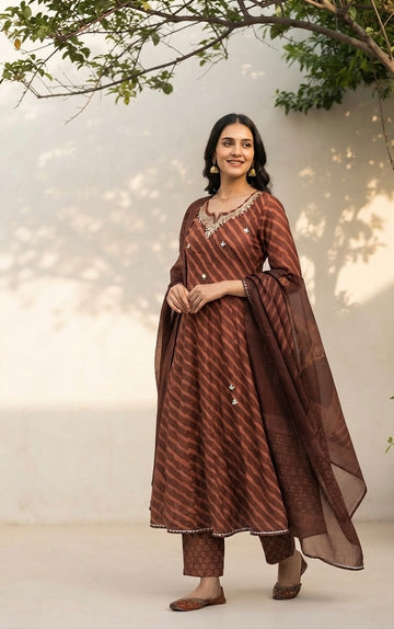A Line Dupatta Set In Cotton