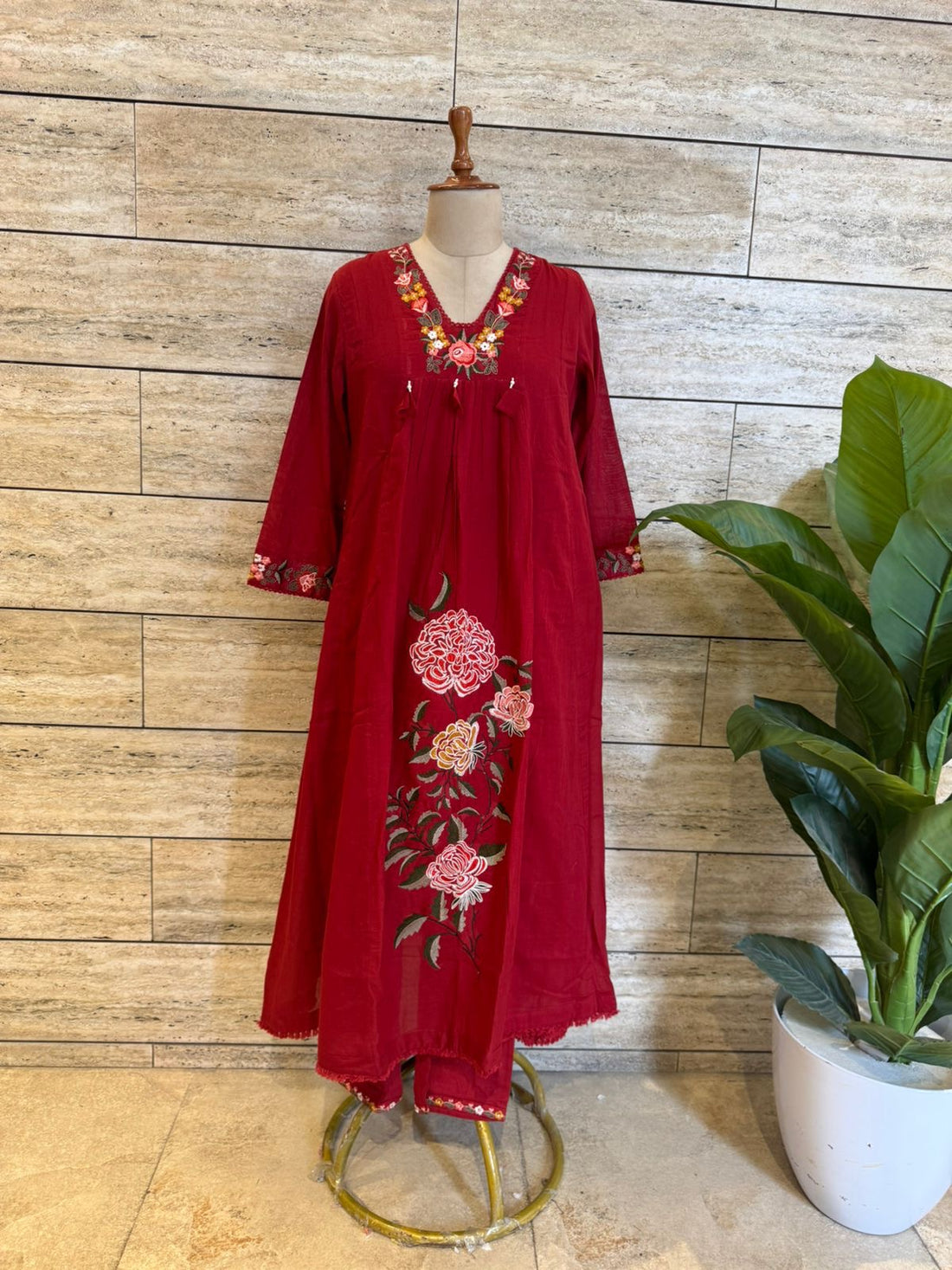 Pure Mul Cotton With Inner Dupatta Set With Embroidery Work  MC012