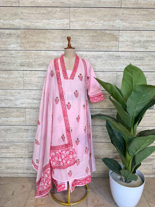 Premium mul cotton floral print Dupatta set with inner