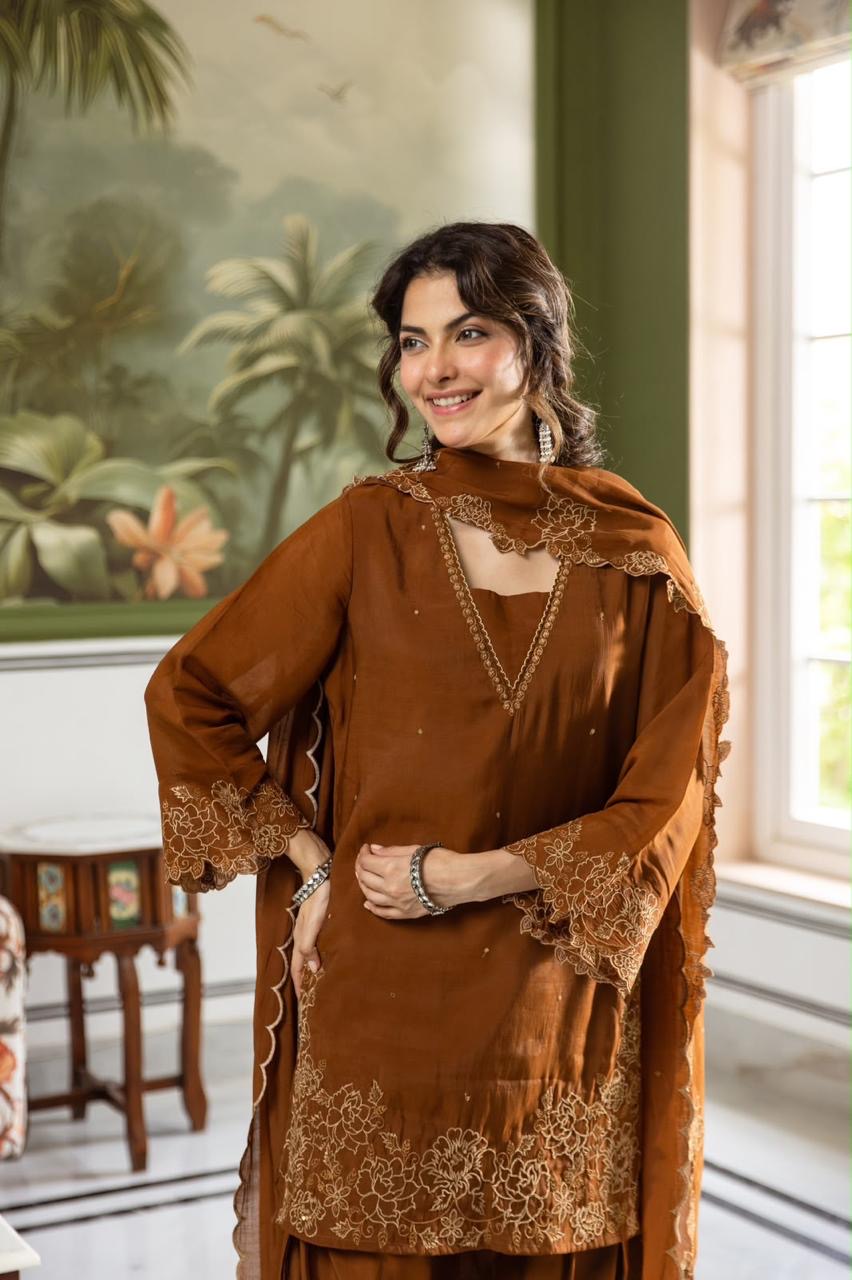 Festive Chanderi Silk Set with Farsi Salwar CHS023