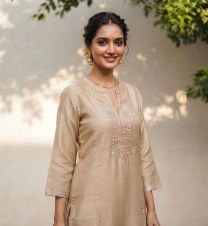 Chanderi Kurta With Handwork Gota Patti Work On Neck With Dupatta CHS019