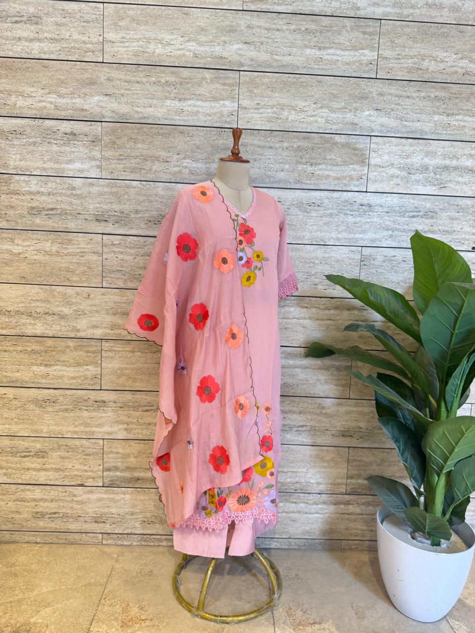 Premium mul chanderi with embroidery Dupatta set