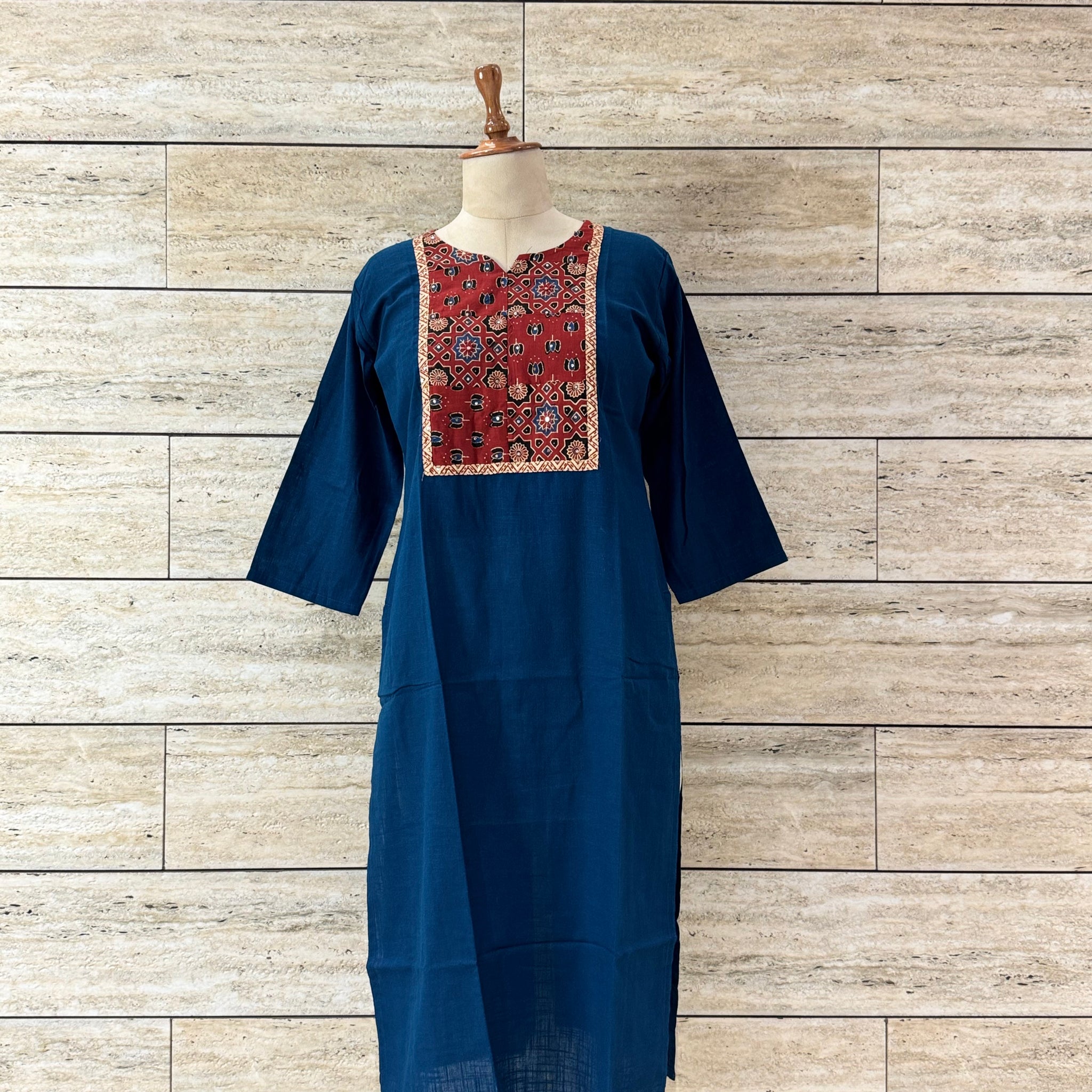 Solid Base Pure Cotton Ajrakh Print Cotton Kurta   FL0163