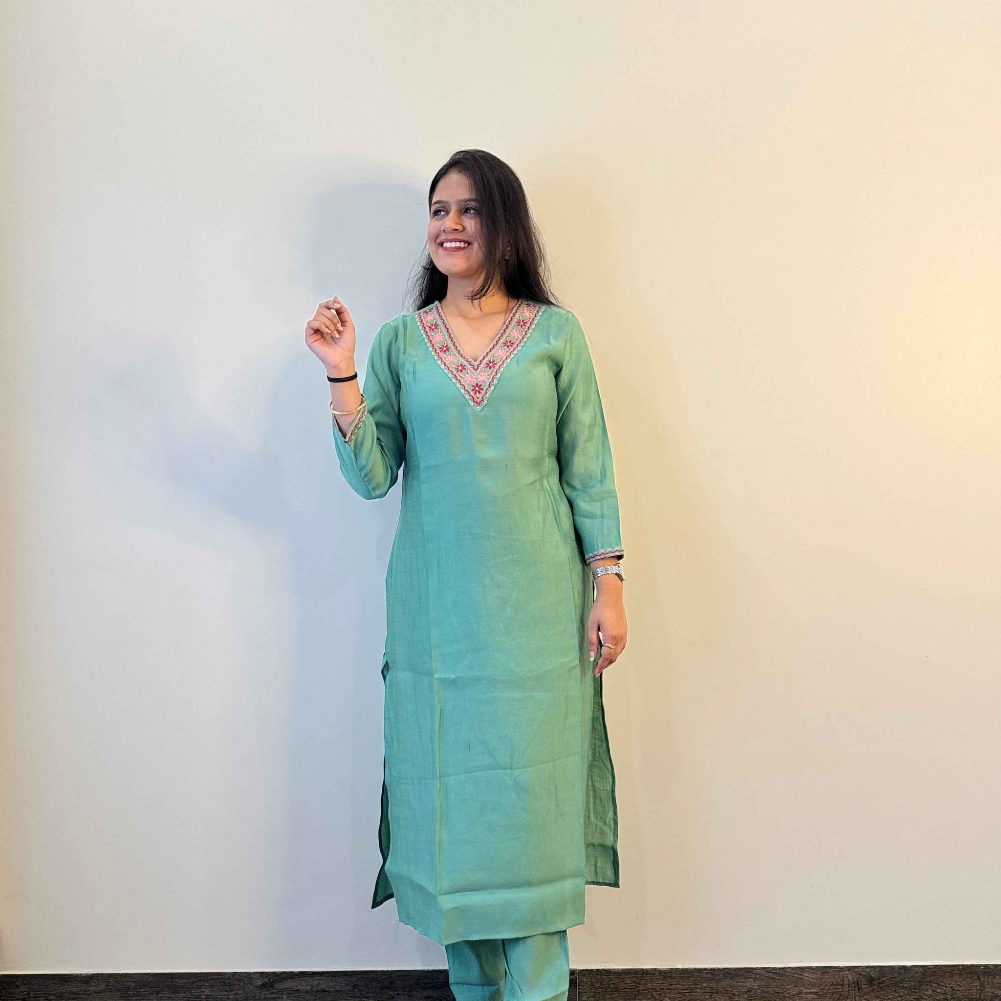 Two piece pant set in pure Muslin MPS002