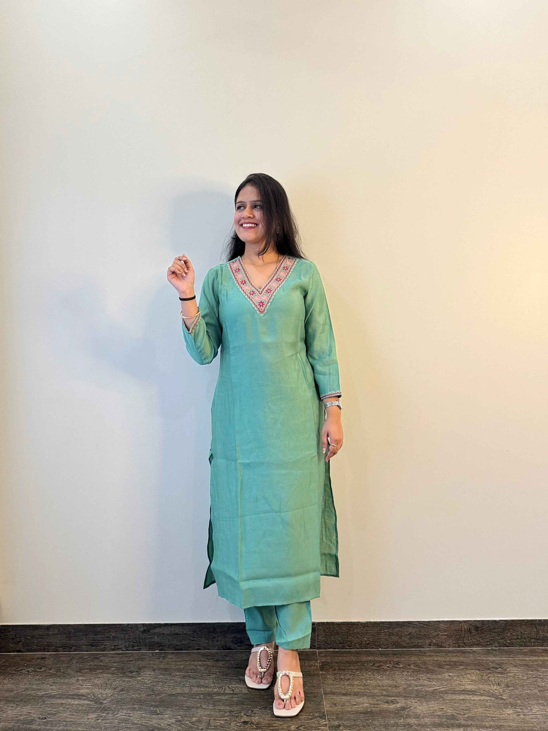 Two piece pant set in pure Muslin MPS002