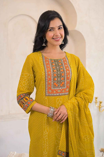Premium range pure Cotton Bandhez print Dupatta set