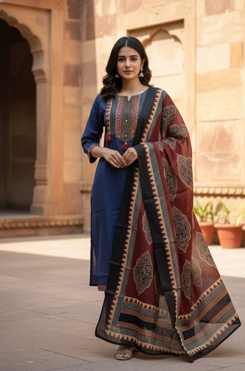 Pure cotton solid pattern with printed Dupatta set