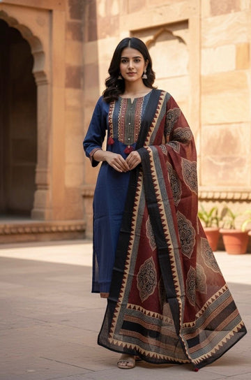 Pure cotton solid pattern with printed Dupatta set