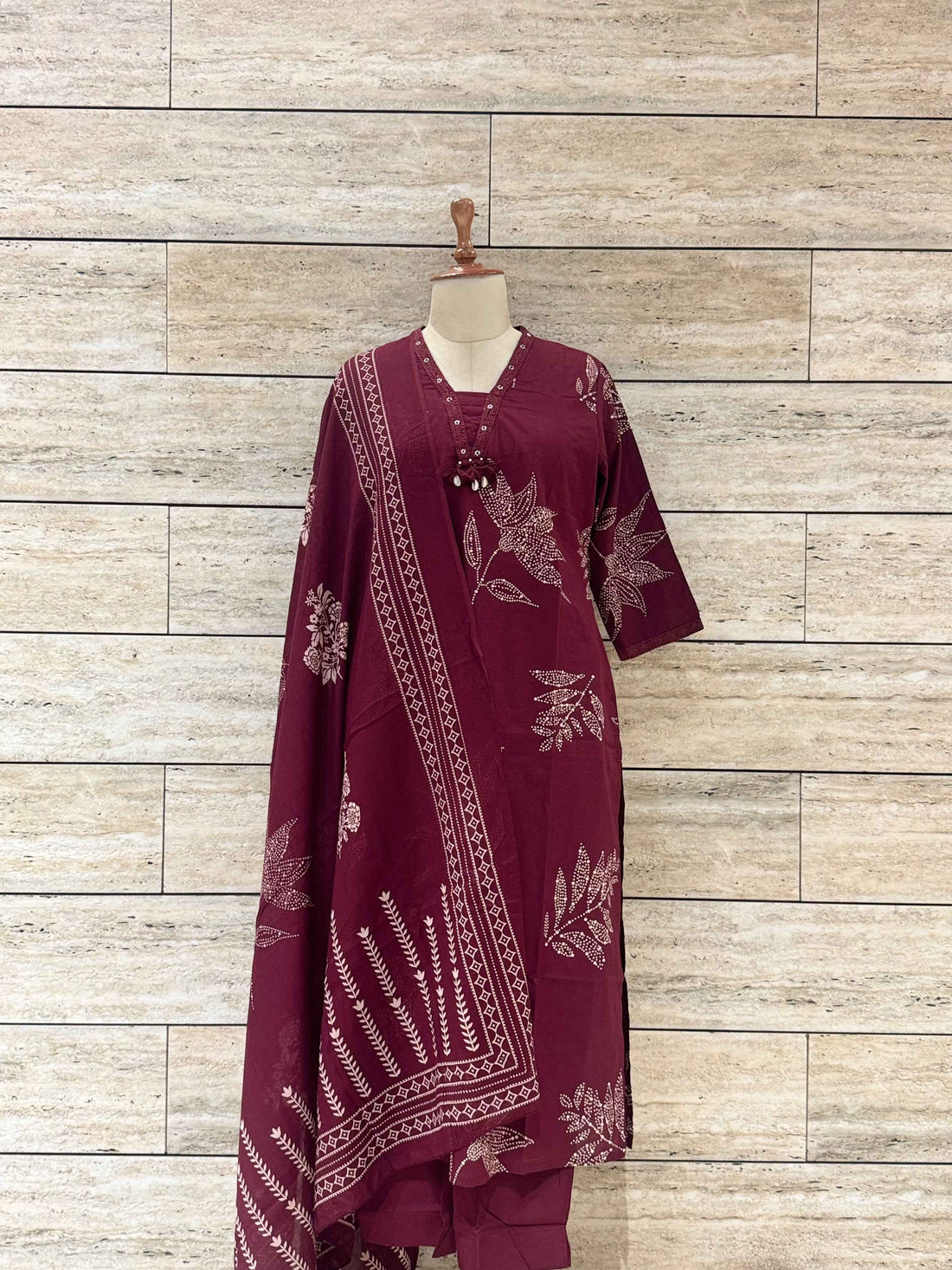 Hnad Block Pure Cotton Wine Shade Dupatta Set