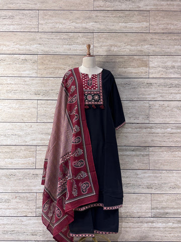 Plus size Cotton suit. - PSS003