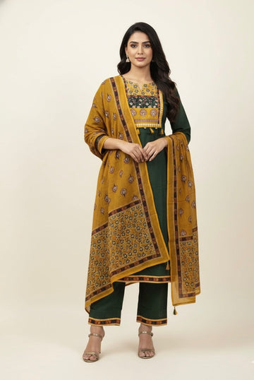 Pure cotton solid pattern with printed Dupatta set CS0123