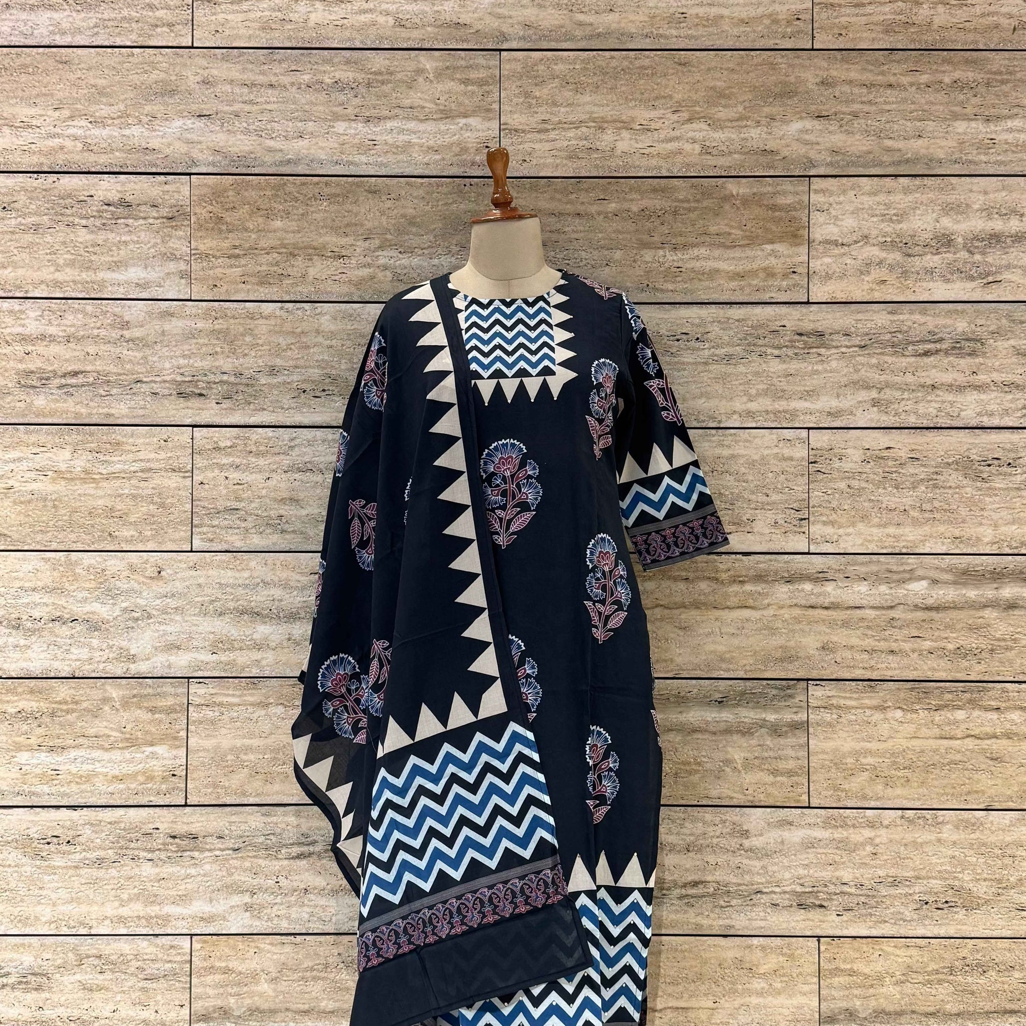 Pure Cotton Digital Print Dupatta Set (Copy)