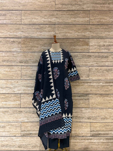 Pure Cotton Digital Print Dupatta Set (Copy)