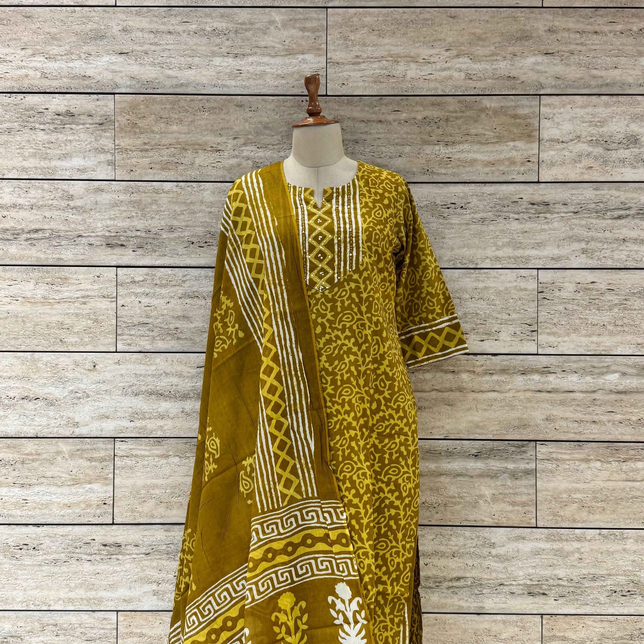 Pure Cotton Floral Print Dupatta Set (Copy) (Copy)