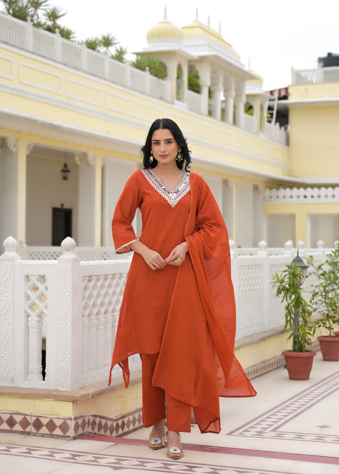 Premium Mul cotton with inner dupatta sets MC032