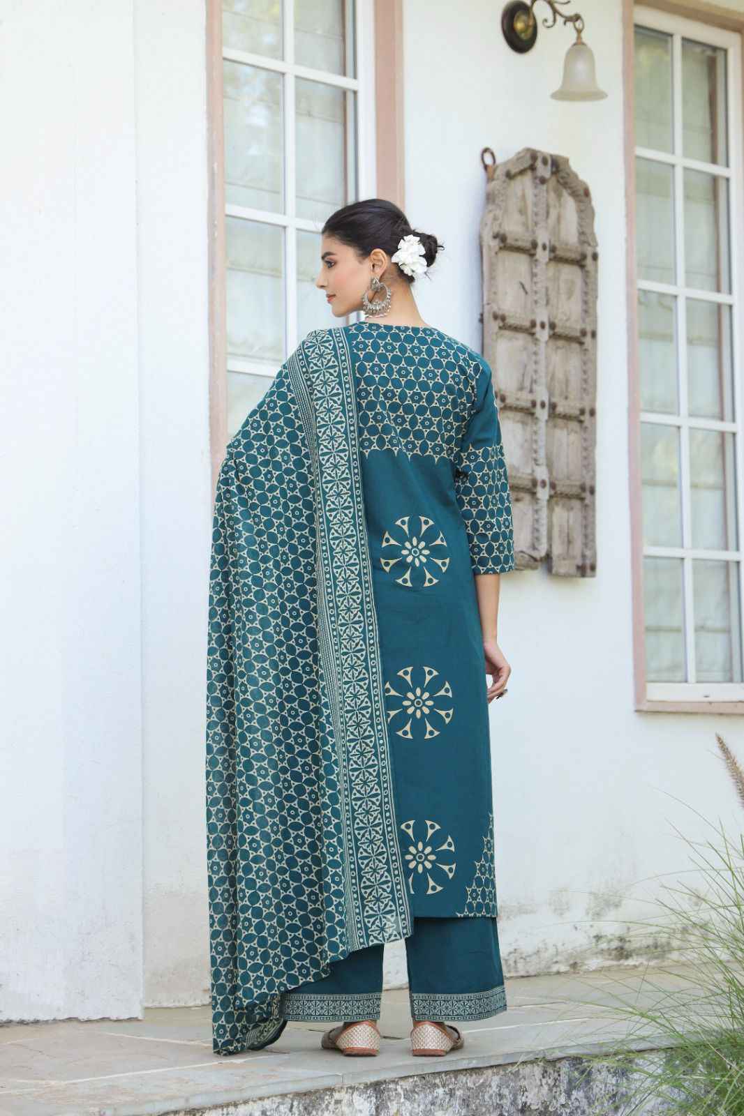 Pure Cotton Three Piece  With Printed Dupatta Set