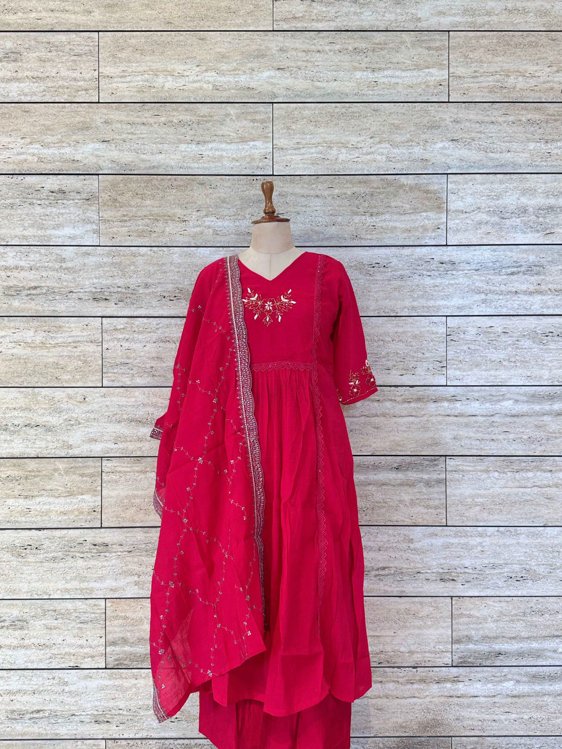 Mul Chanderi Silk Solid Base Dupatta Set With Fine Embroidery