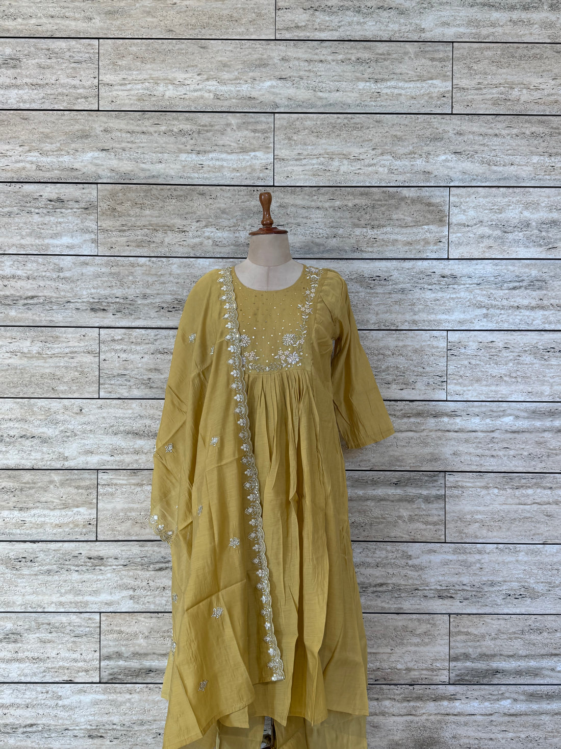 Mul Chanderi Silk Dupatta Set With Embroidery MLC008