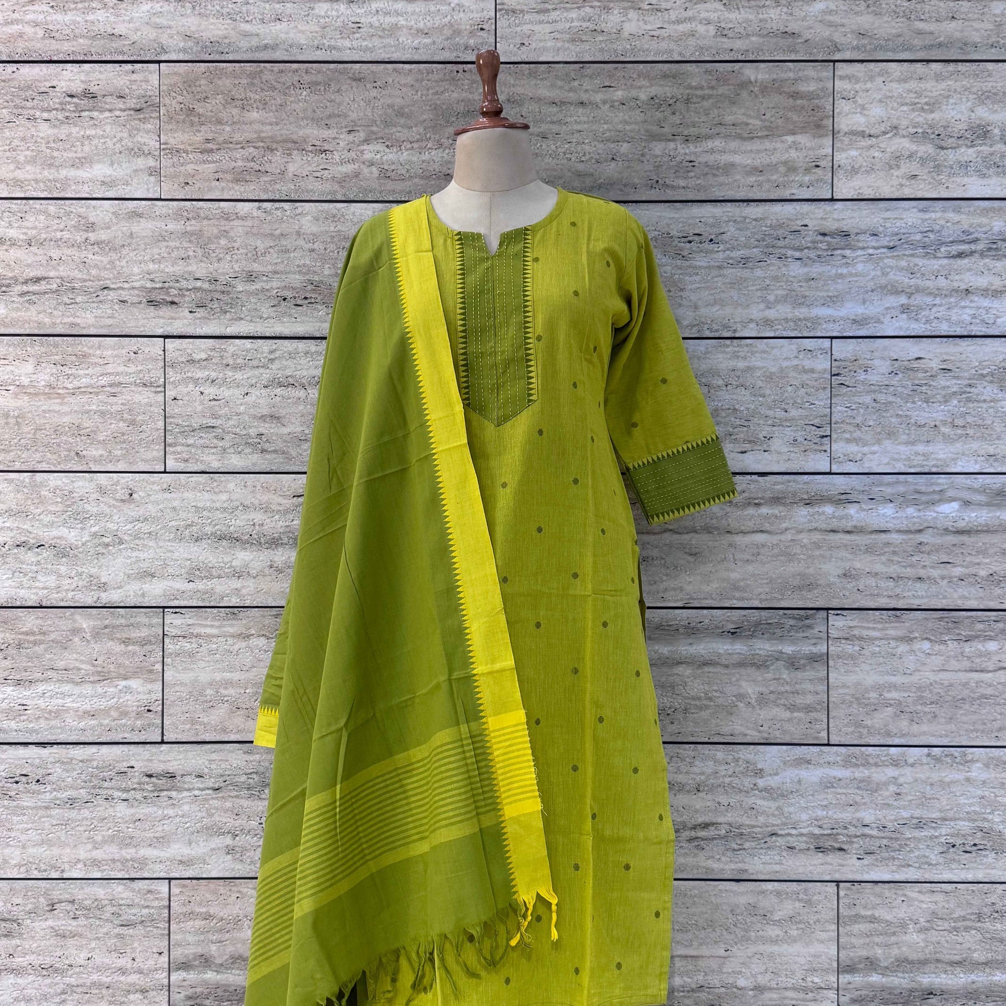 Hnadloom Cotton Bold Colors Dupatta Set