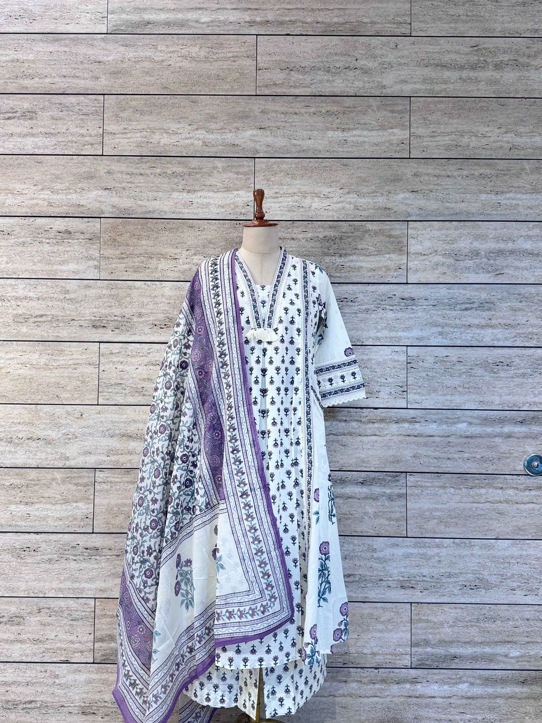 White Base Hand Block Anarkali Suit In Cotton