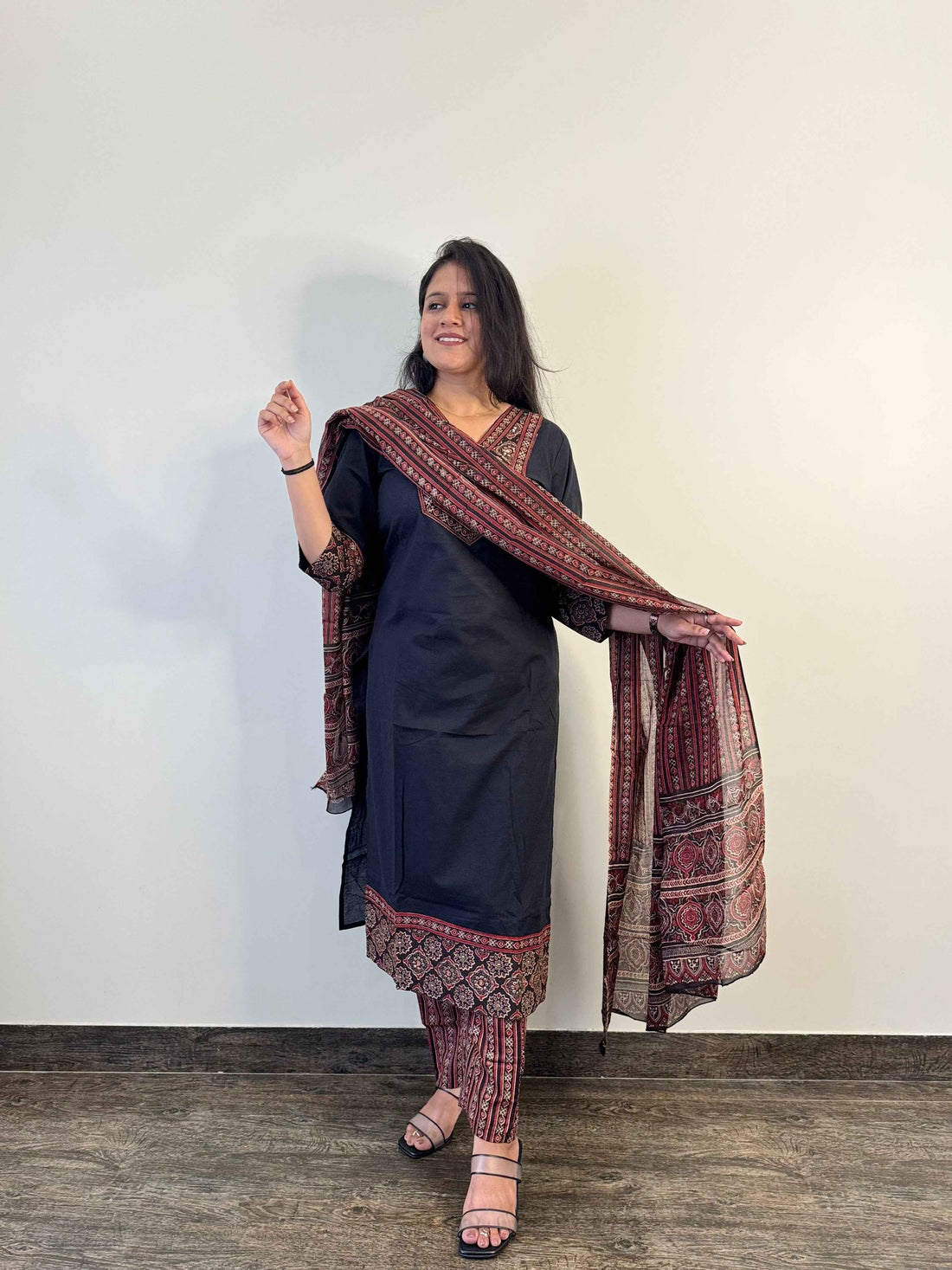 Solid Base Pure Cotton Straight Dupatta Set ( Black )