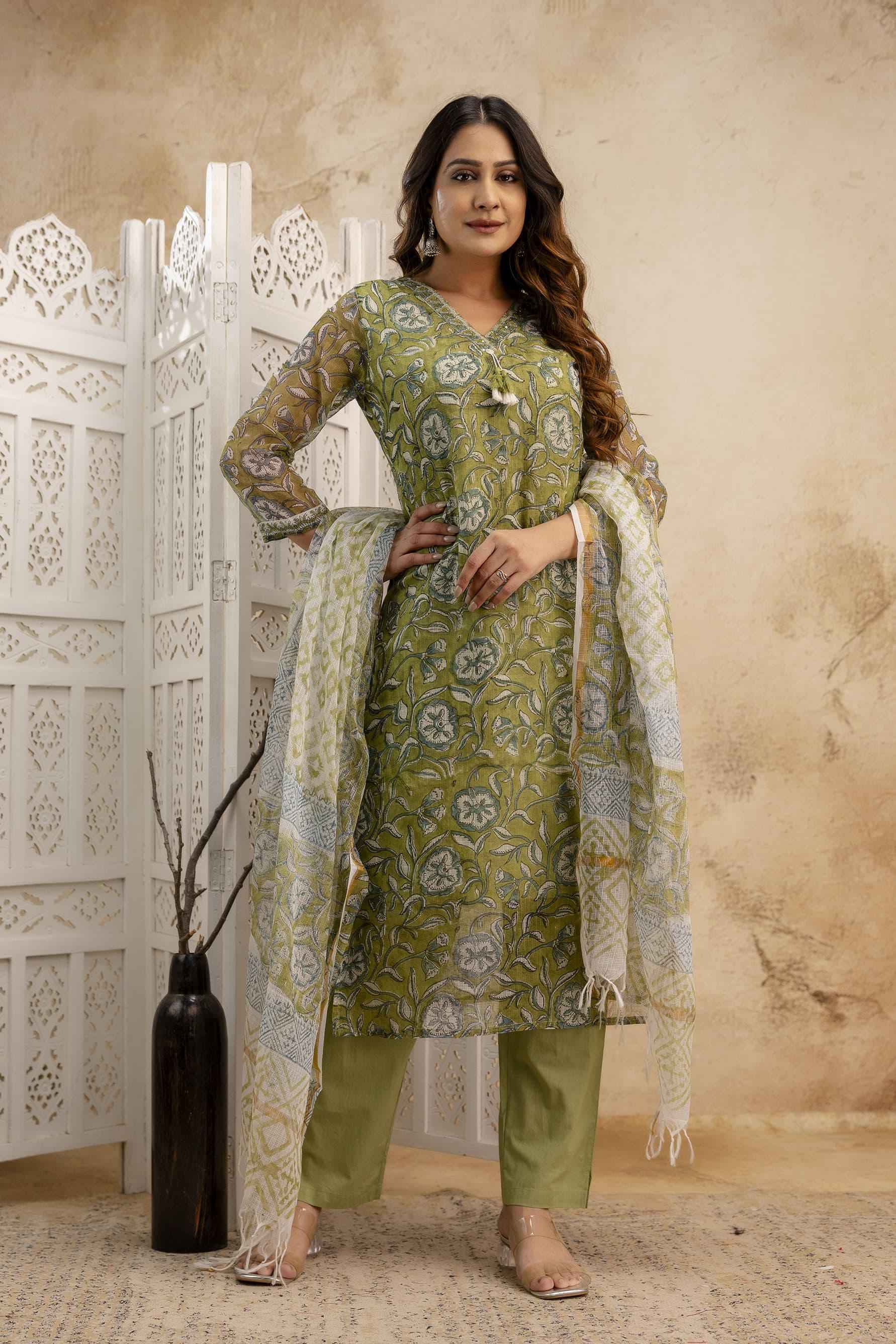 Kota Doriya Floral Print Pure Cotton Dupatta Sets