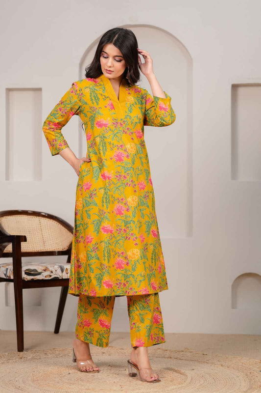Two Piece Pant Set with Floral Print