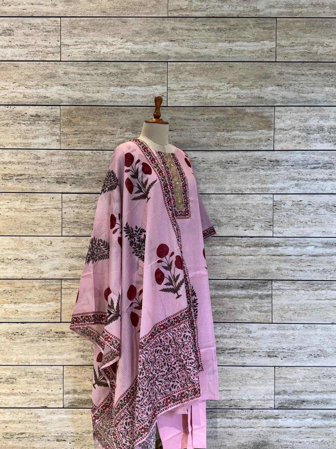 Kota Doriya Floral Print Dupatta set