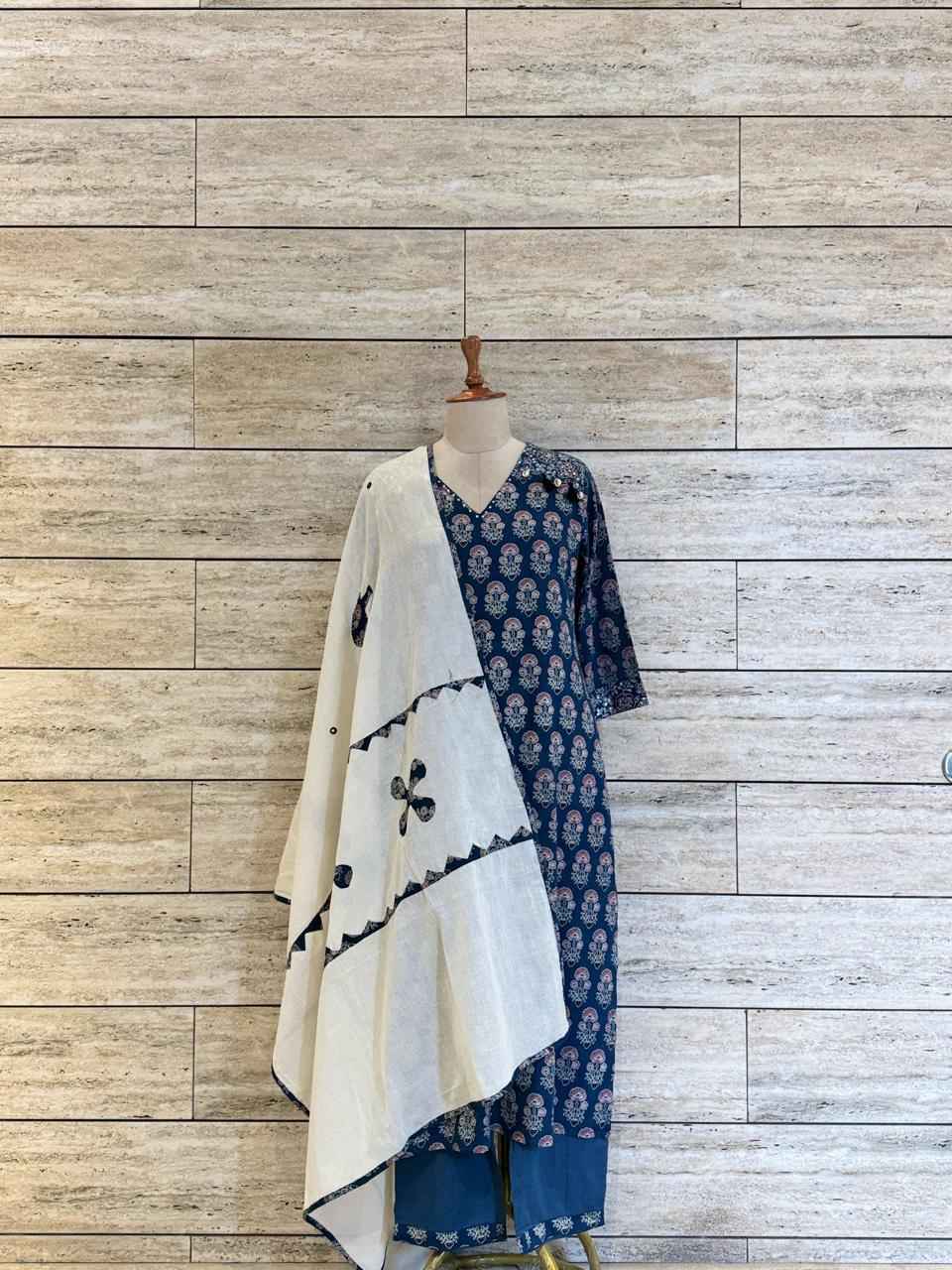 Pure Cotton Straight Dupatta Set With Applique Work