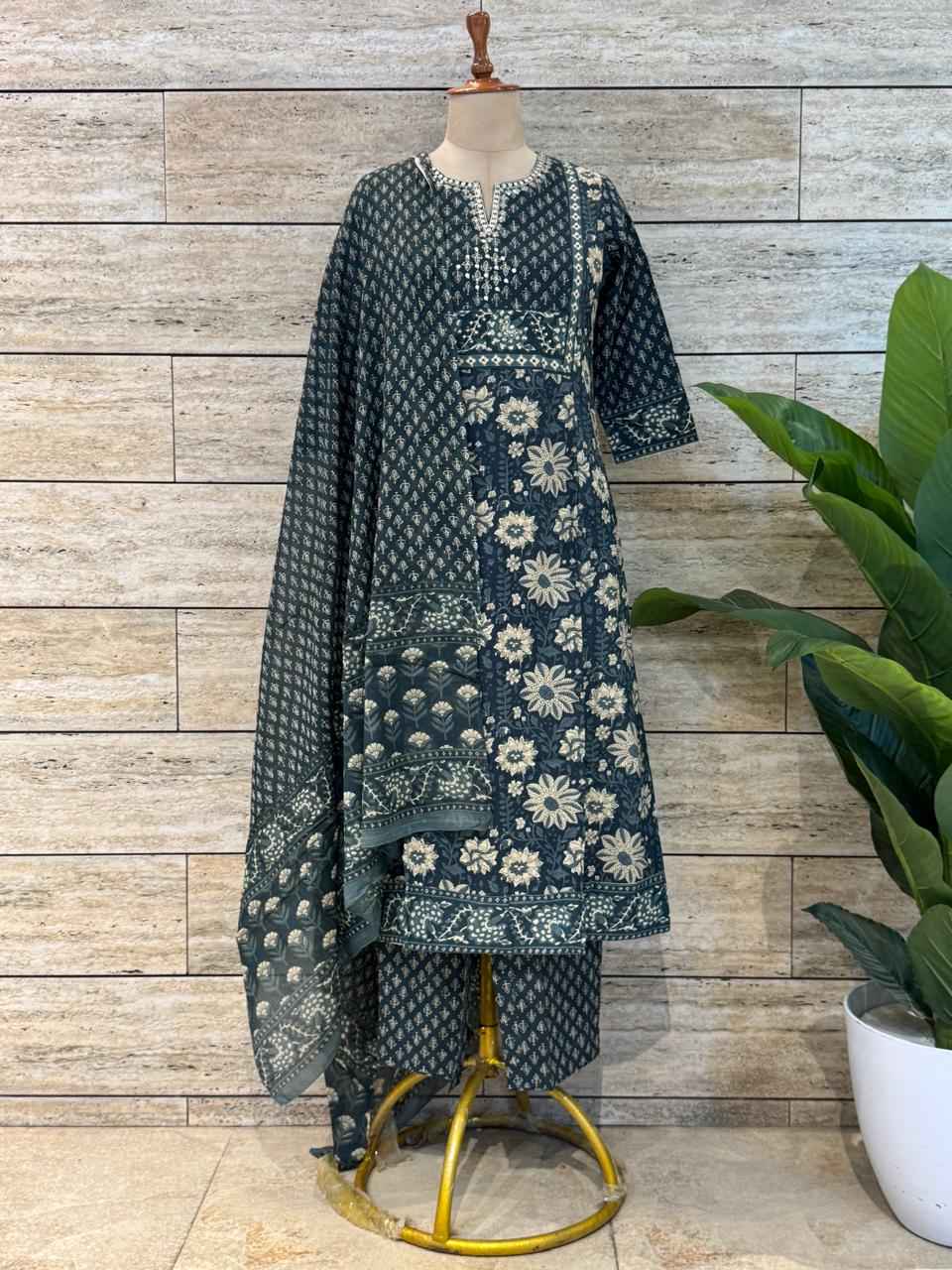 Pure Cotton Floral Print Straight Dupatta Set