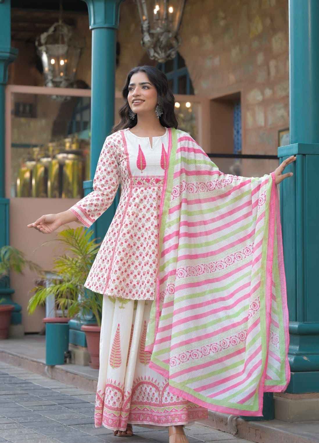 Pure Cotton Hand Block With Divider Dupatta Set