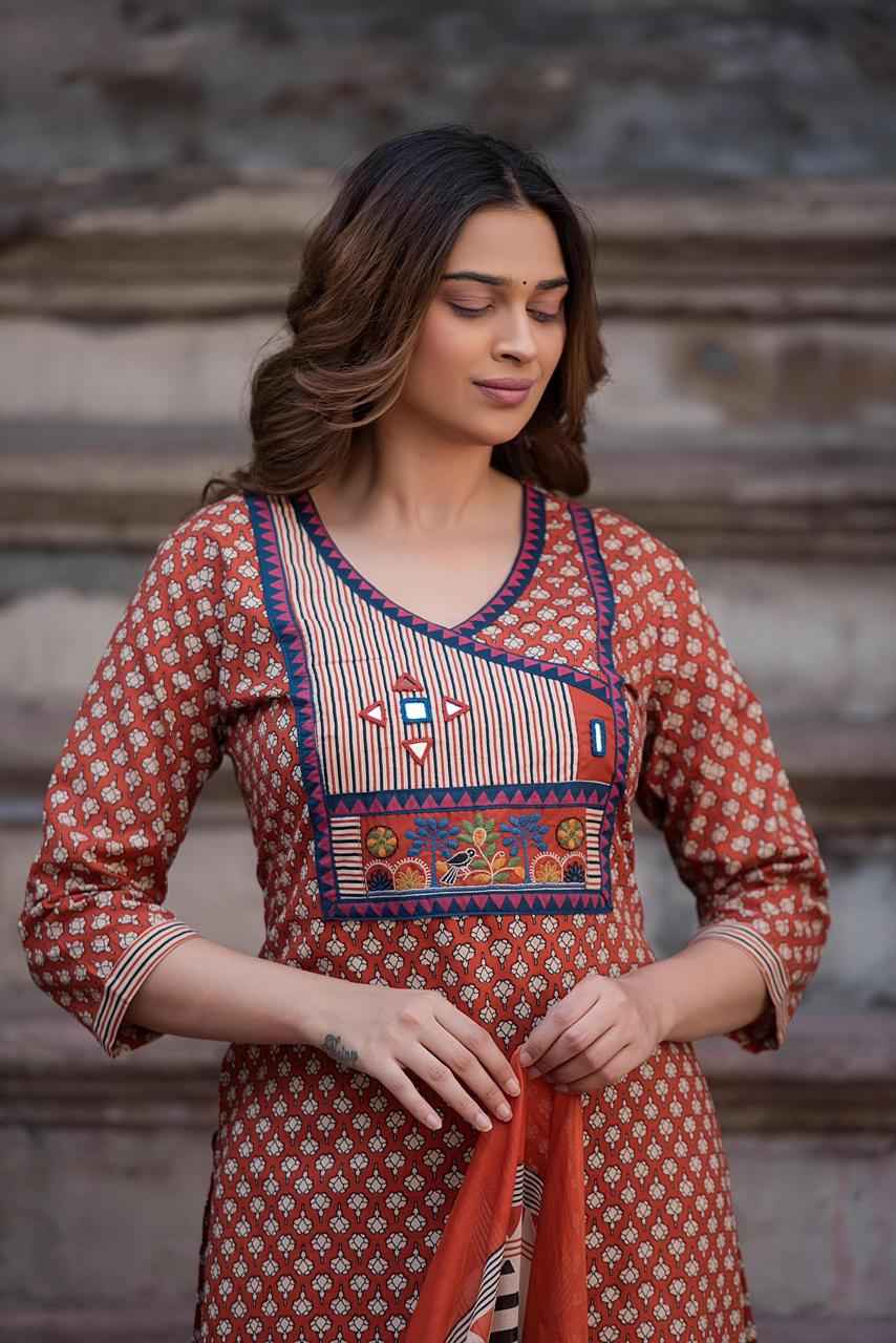 Cotton Straight Fit Angrakha Style Appliqué Work Suit CS0259