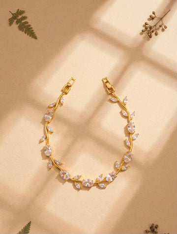 Premium Gold-Plated Bracelet for Women. BR005