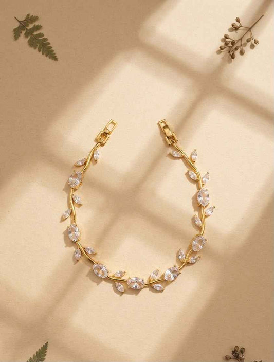 Premium Gold-Plated Bracelet for Women. BR005