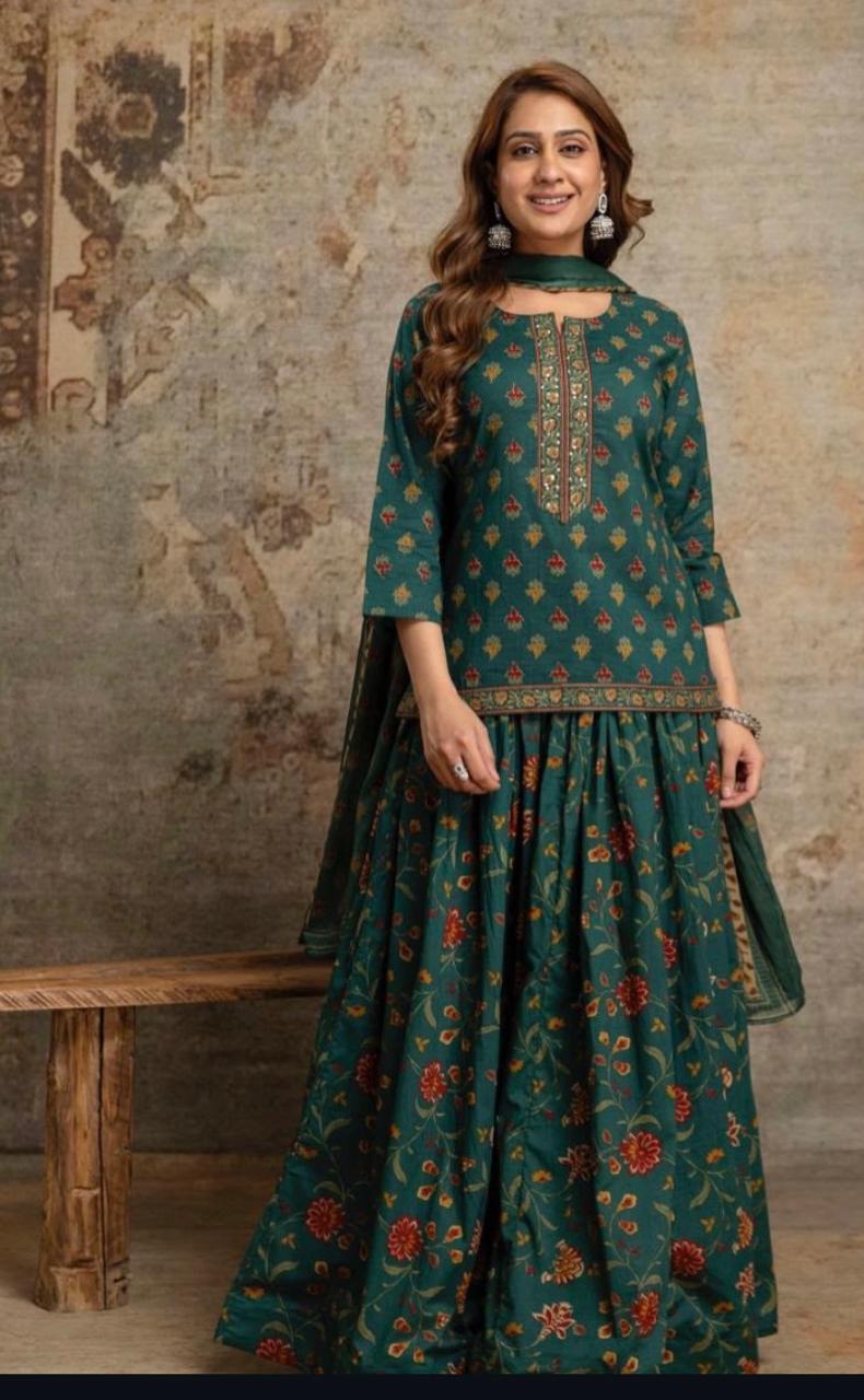 Short Length Dupatta Set With Skirt In Cotton Fabric CS0343